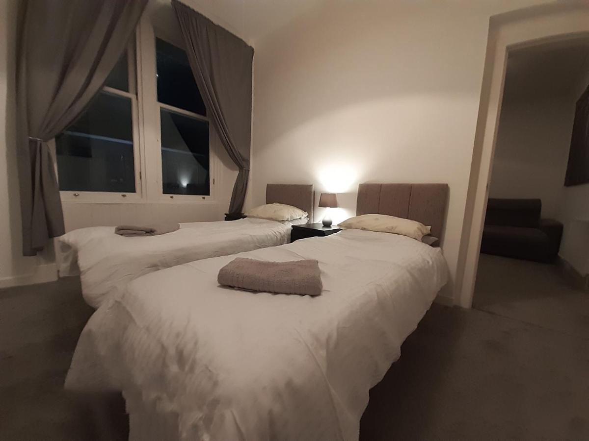 Apartmán Carvetii - Edward House B - 2 Dbl Bed 1St Floor Flat Dunfermline Exteriér fotografie